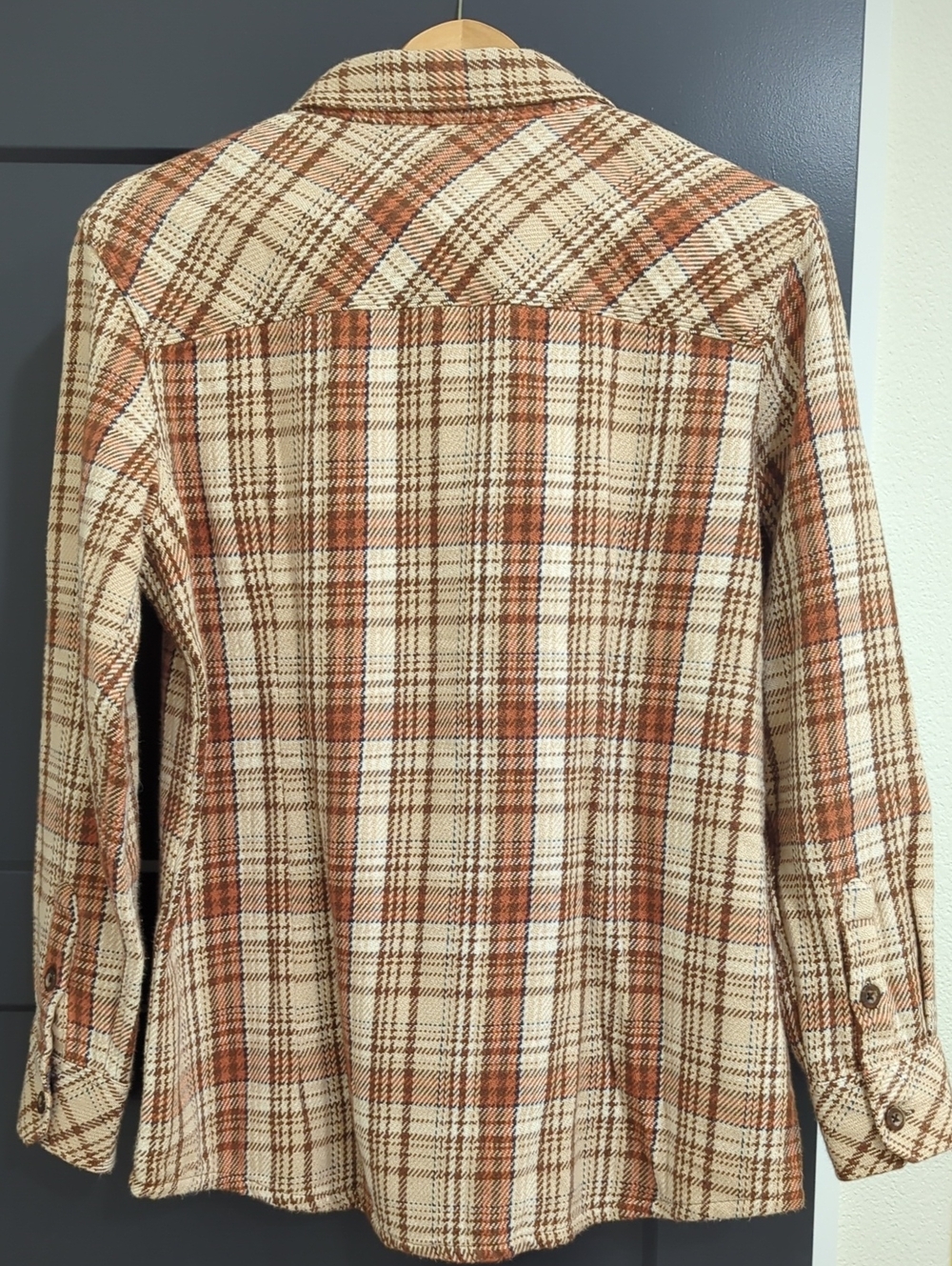 NWT Women's Fireside Cotton Flannel Button-Down Shirt - Cattail Tan Large L - Picture 10 of 10